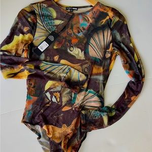 ACCIDENTALLY ORDERED TWO (FLORAL ONESIE FROM FASHION NOVA)